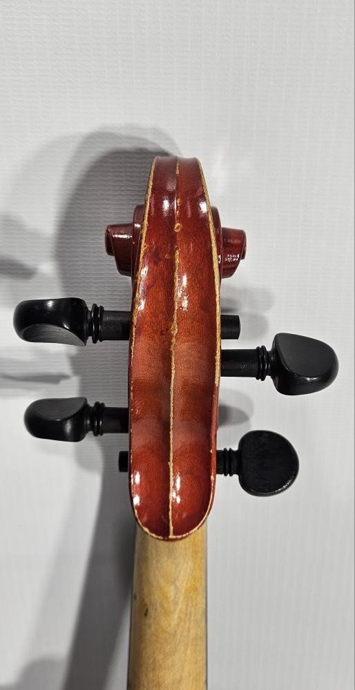 SCHERL & ROTH VIOLIN W/CASE 1/2 (P14023393)