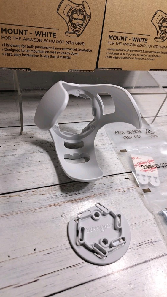 Wall Mount White for Amazon Echo Dot 4th generation 2 Pack