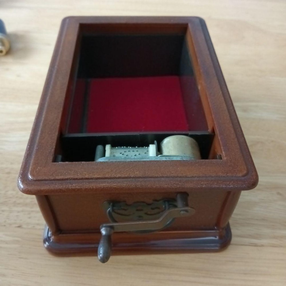Edison Opera Gramophone-Shaped Music Box by Technics – Accessory Box