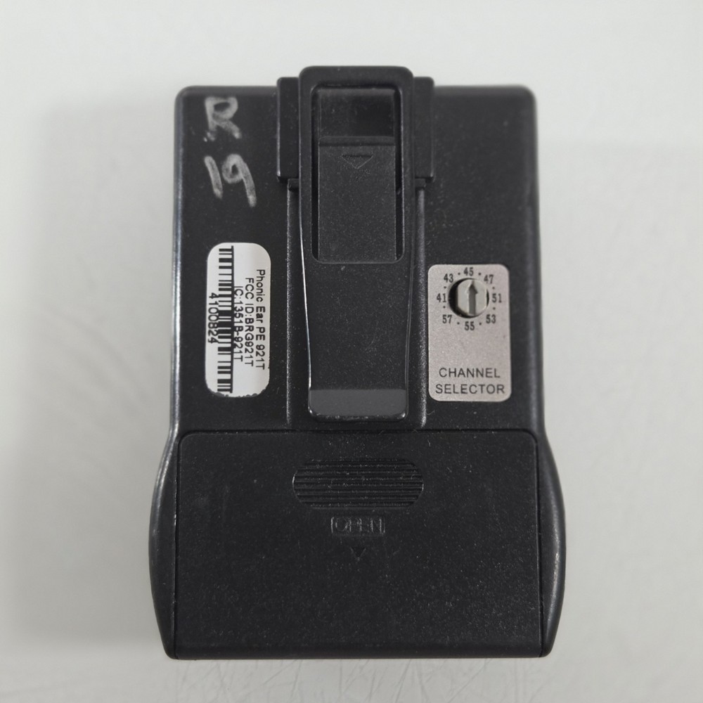 4 Bodyworn Transmitter 921T Radium 216MHz Phonic Ear UNTESTED - 1 DOESNT TURN ON