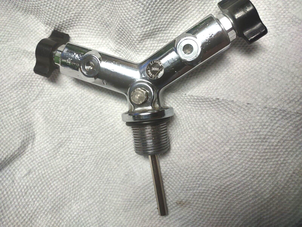 Scuba Y-Valve Tank Valve