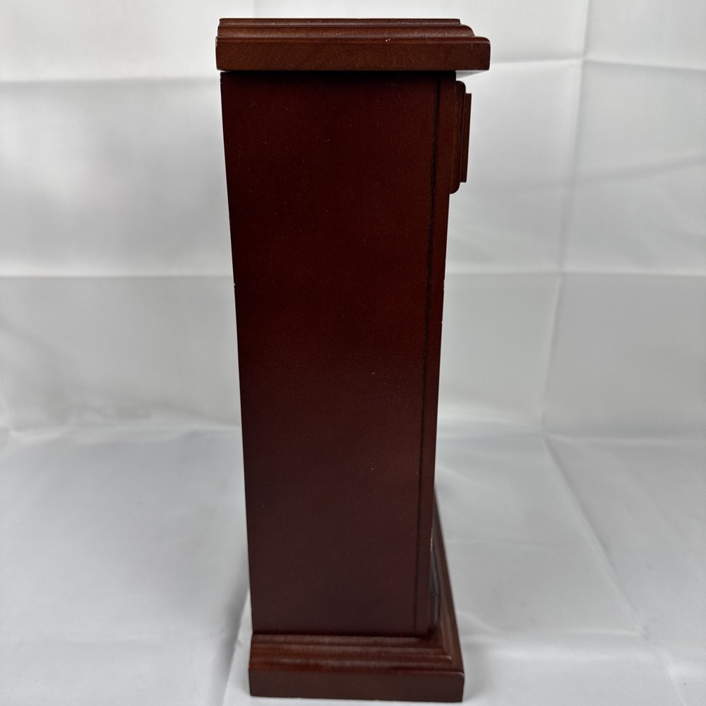 Bulova Clock B1862 Chiming Pendulum Wooden Table Clock