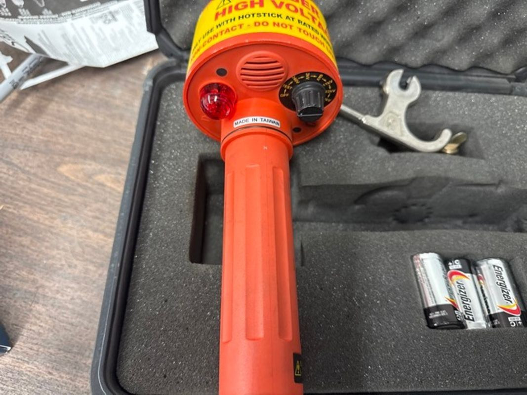 AEMC Non-Contact Hight Voltage Tester Model 275HVD