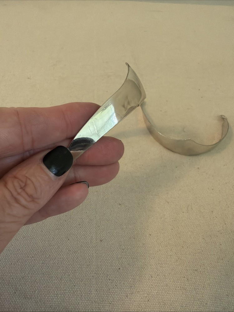 Silver Tone Solid Heel Cap NEW