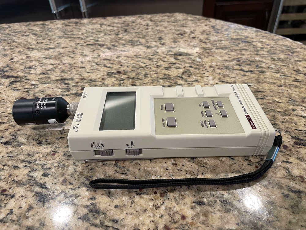 Advantest TQ8210 Optical Power Meter including Optical Sensor