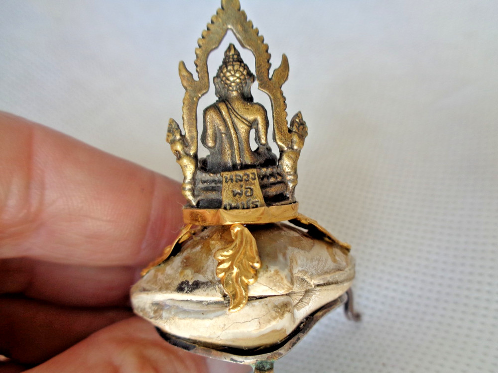 EASTERN SOLID SILVER MOUNTED MOONSTONE & BUDDHIST DEITY ON FOSSIL SHELL ALTAR