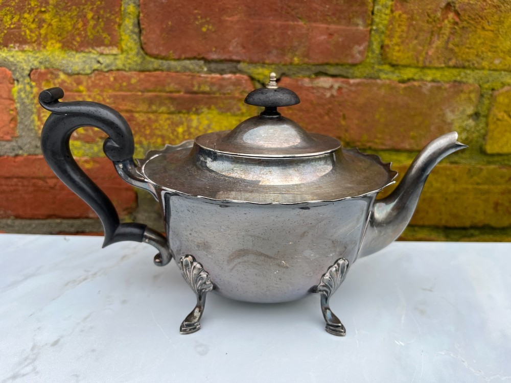 Antique Silver Plated Tea Pot.