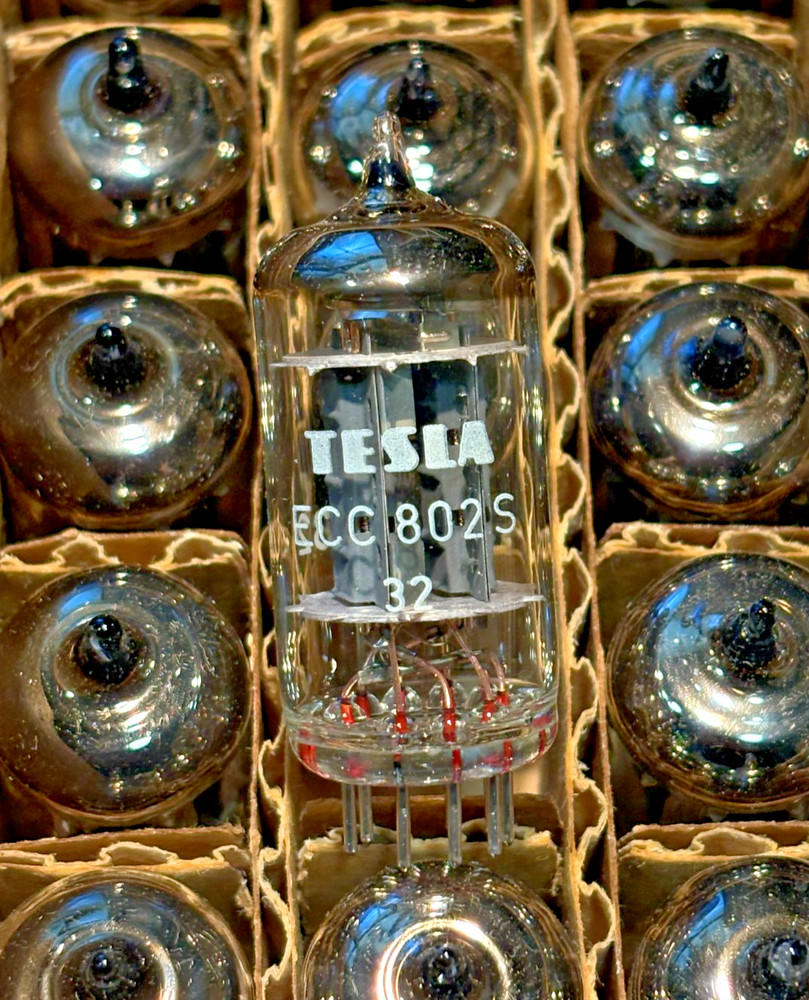 2x New TESLA ECC802S/ECC82/2AU7A tube, matching batch number