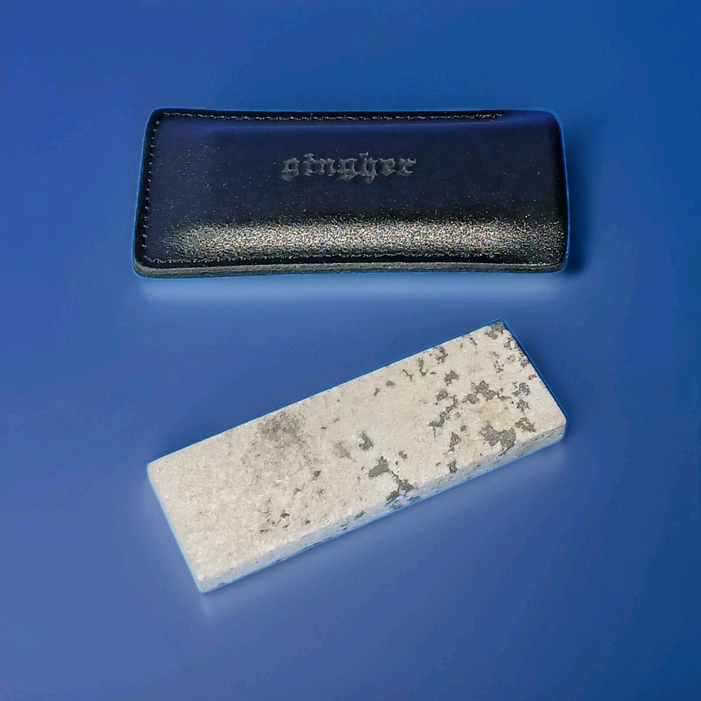 Gingher G-S Knife Edge Sharpening Stone With Leather Case