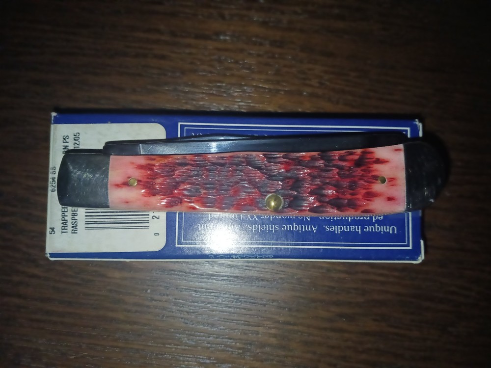 Case Raspberry Trapper knife
