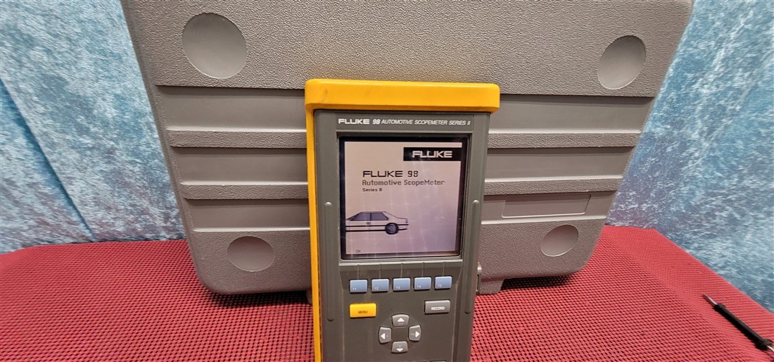 FLUKE 98 AUTOMOTOVE SCOPEMETER SERIES II OSCILLOSCOPE READ DESCRIPTION