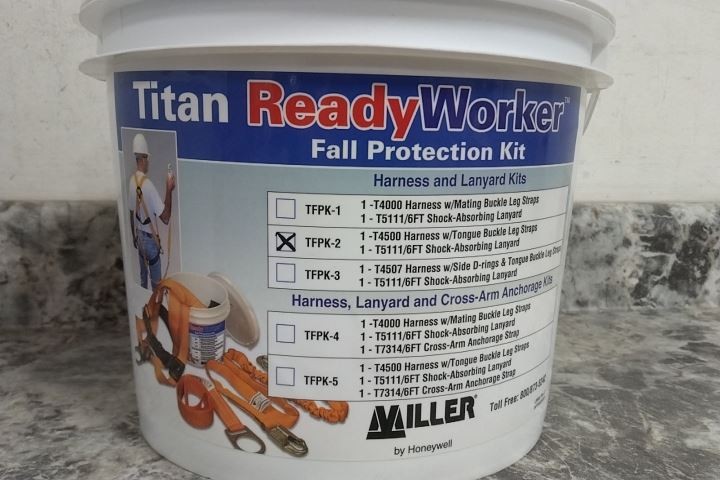 Honeywell Miller TFPK-2/U/6FTAK 400 Lb Weight Cap Fall Protection Kit (BW)