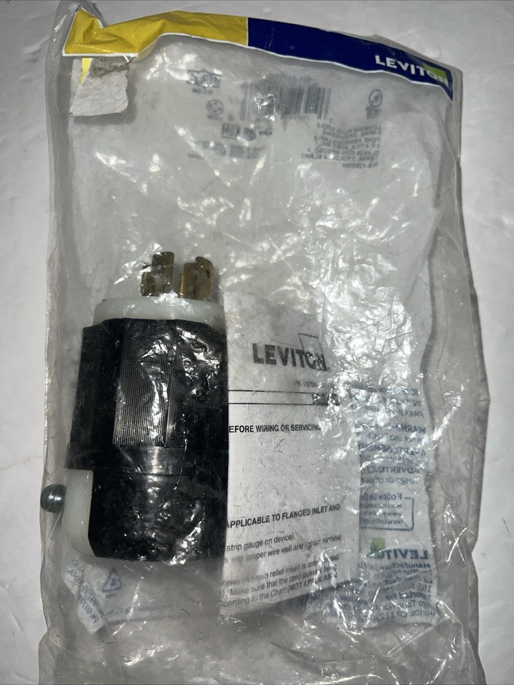 Leviton 021-02411-PB Locking Plug, Black/White New