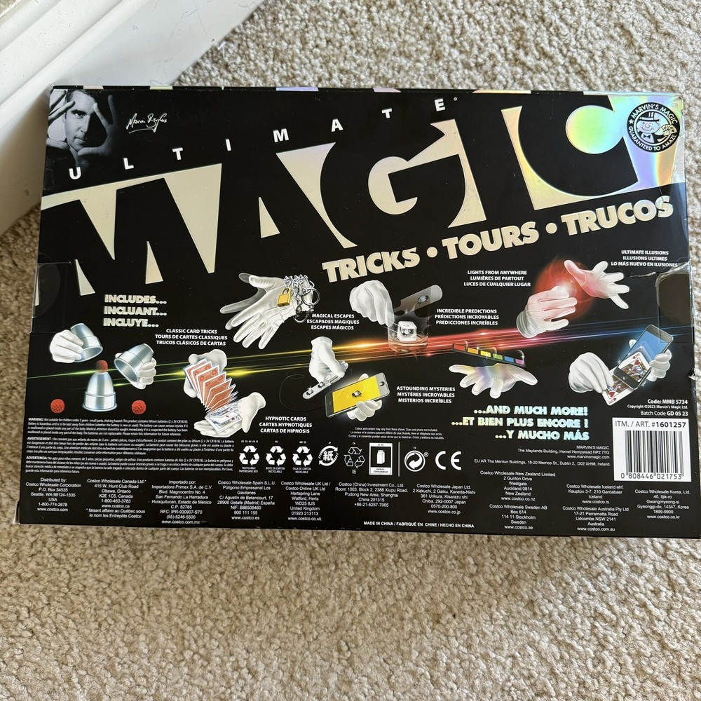 Marvin's Magic Ultimate Magic 400 Tricks & Illusions The Complete Magic Show