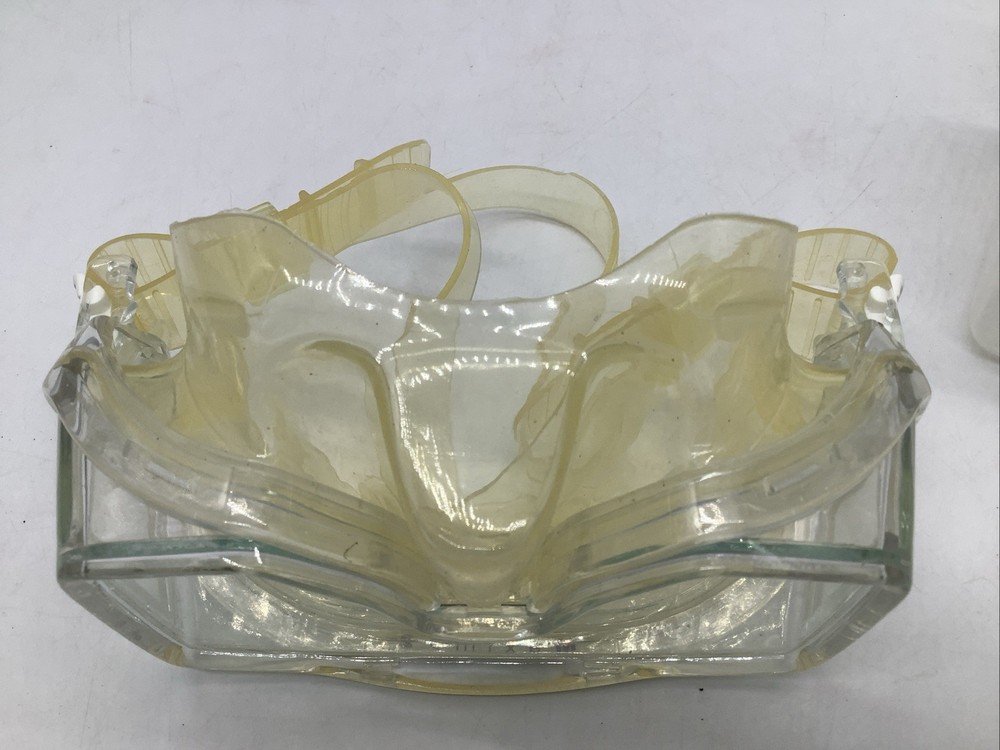 Beuchat Maximo 2 Underwater Scuba Mask - Clear with Case