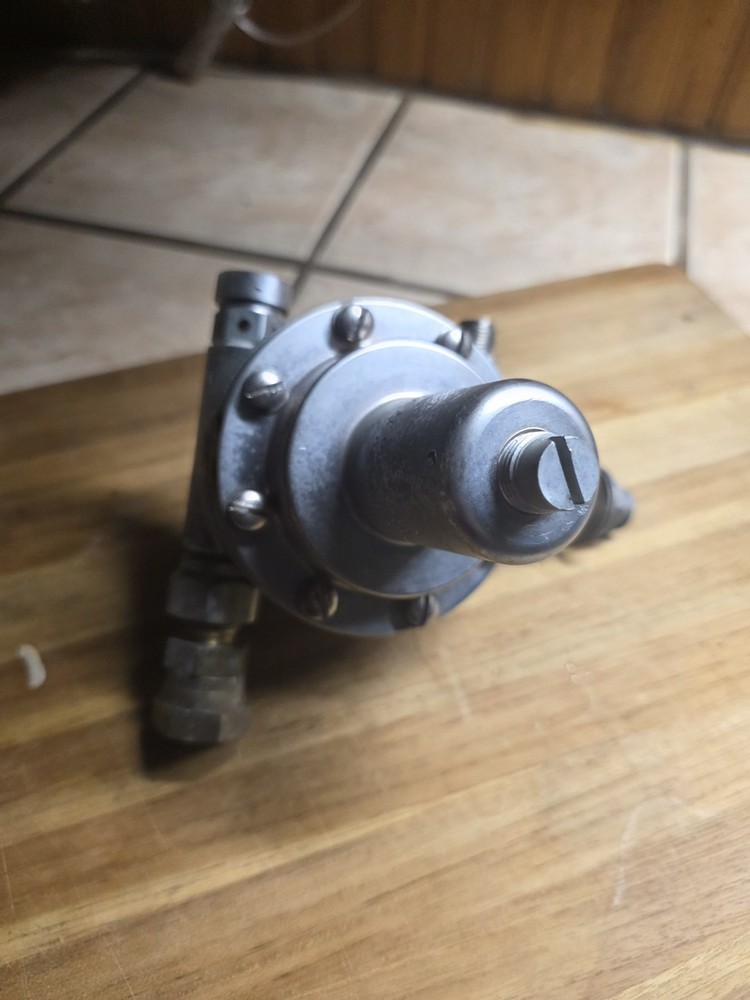 14798sa ENGINEERED CONTROLS INTERNATIONAL Regulator