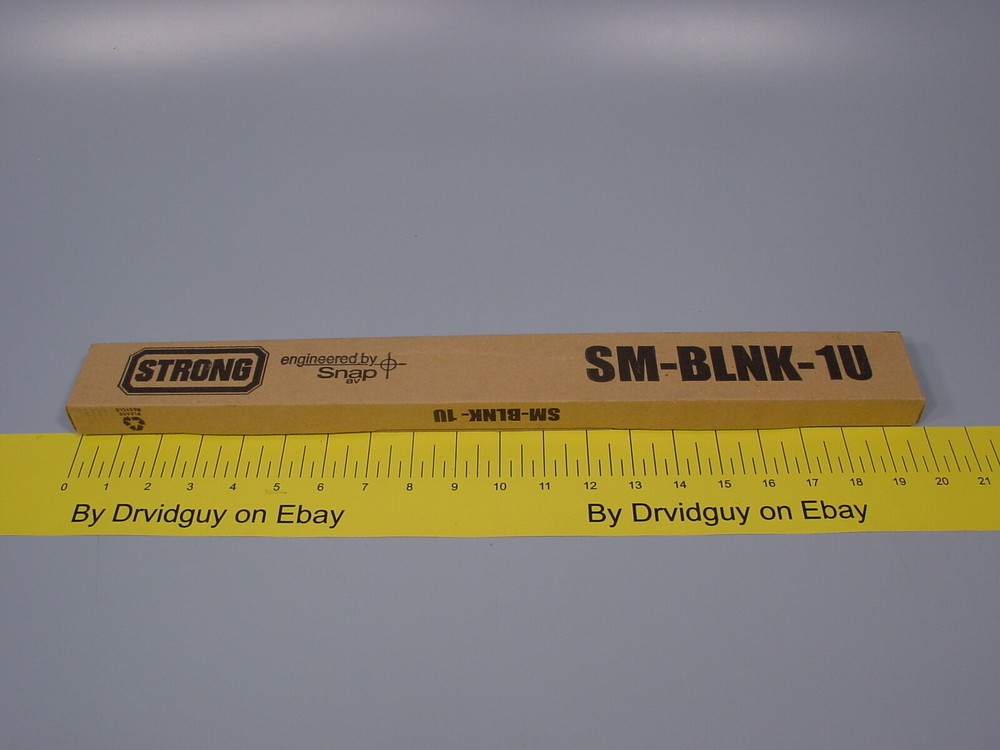 Strong SM-BLNK-1U Blank Rack Panel