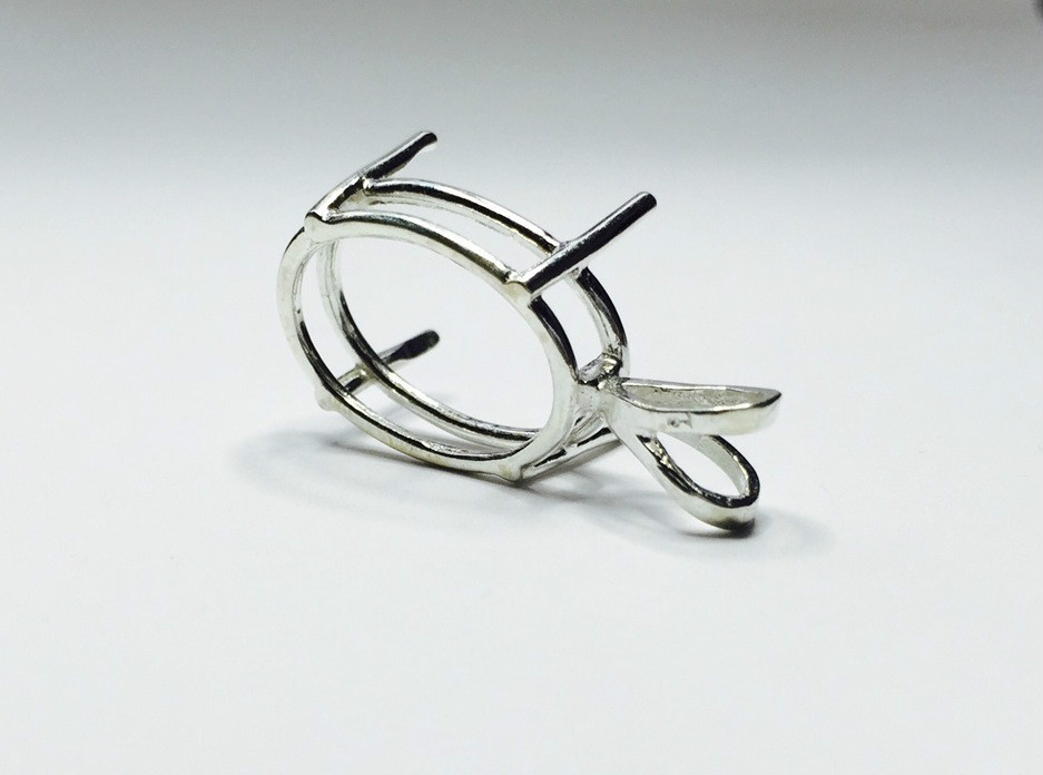 Sterling Silver Oval Cast Wire Pre-Notched Pendant Setting (6x4mm - 30x22mm)