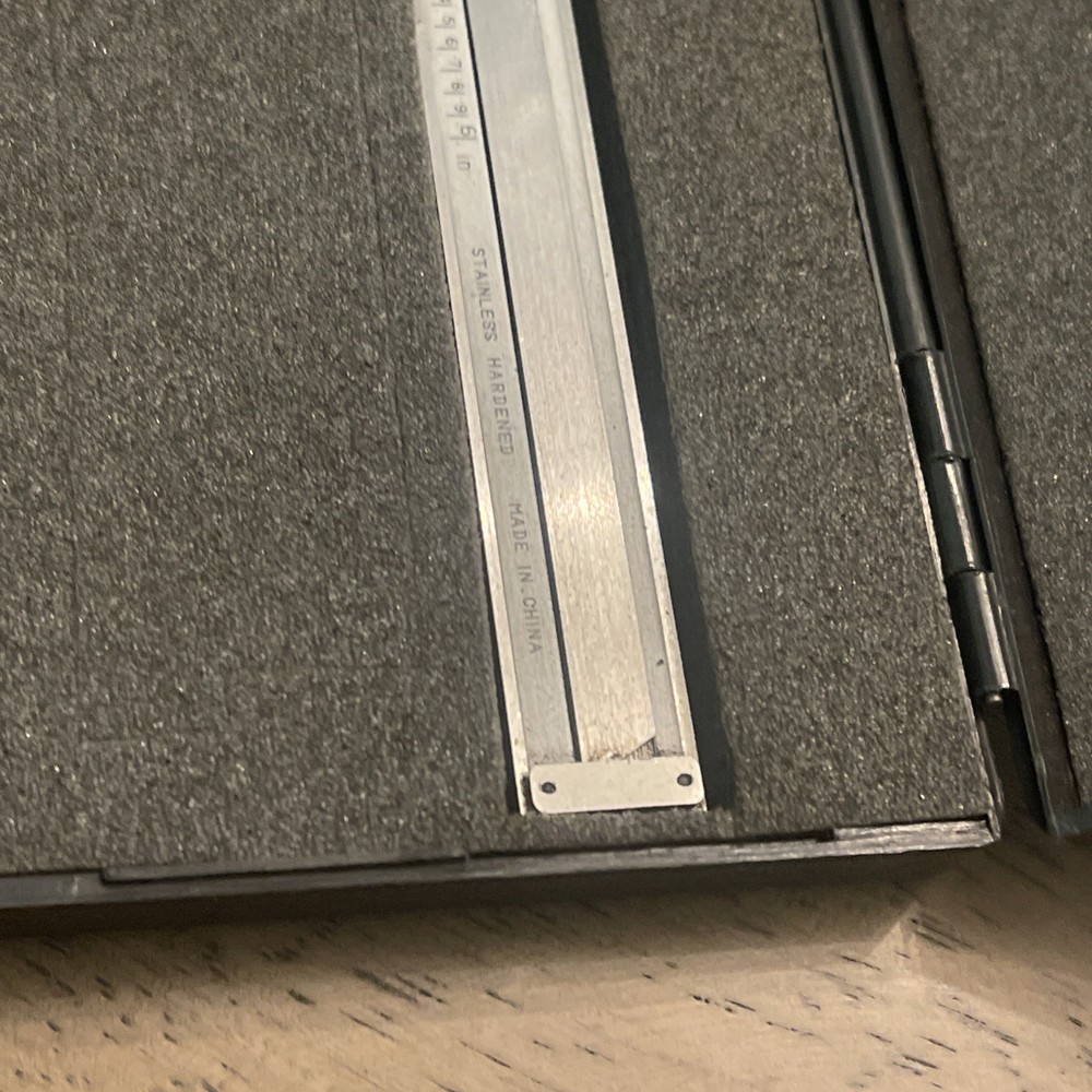 shockproof dial caliper 6 inch In Case