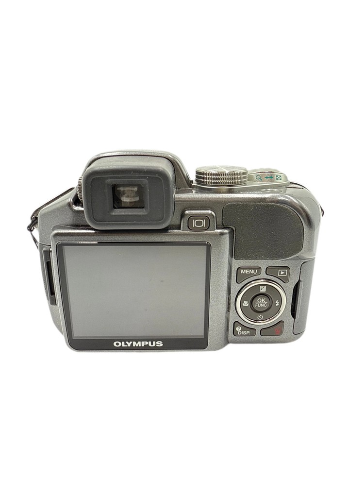 USED Olympus SP-550UZ - Looks Never Used
