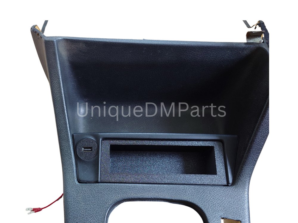 BMW E24 storage compartment, OEM look texture