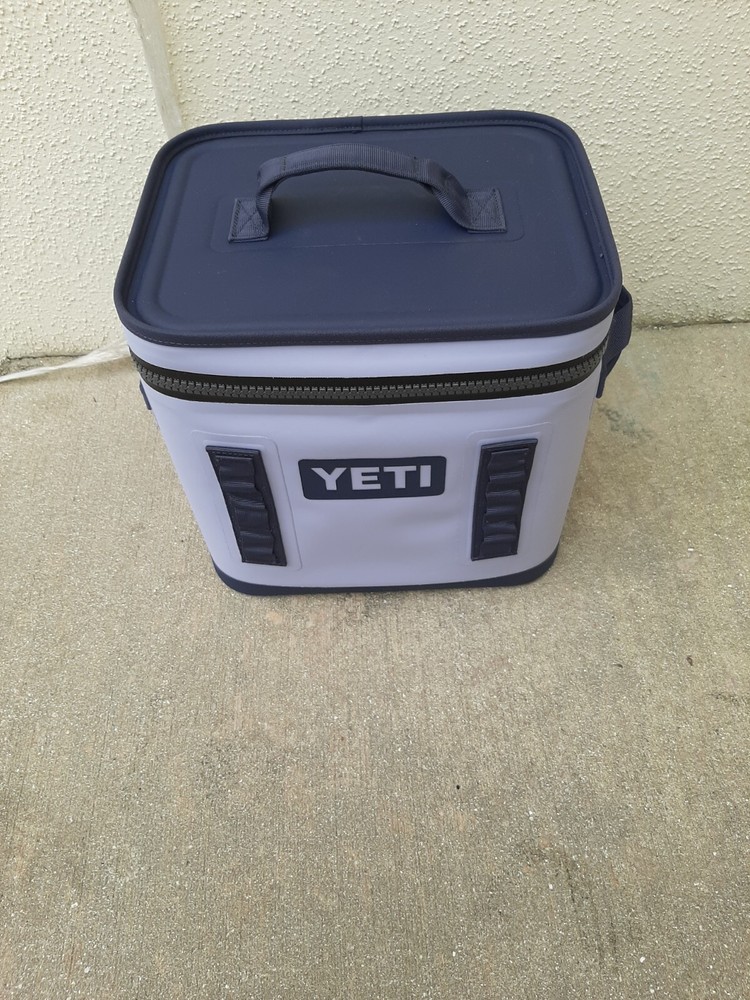 Yeti Hopper 12 Bag