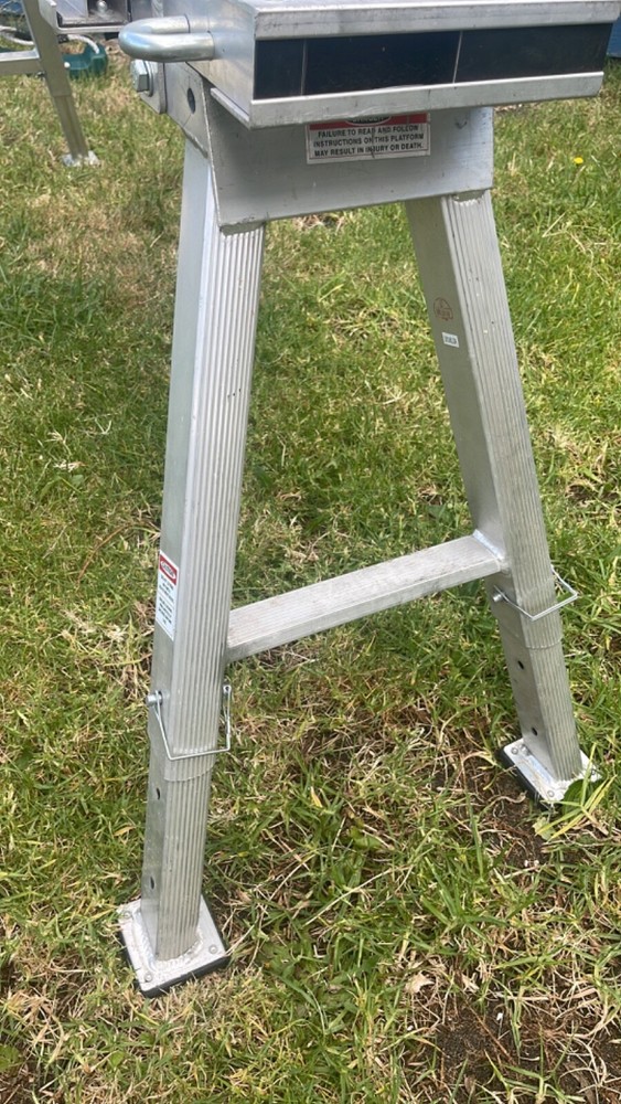 Workman Gorilla Trestle Table EXTENDABLE x 2