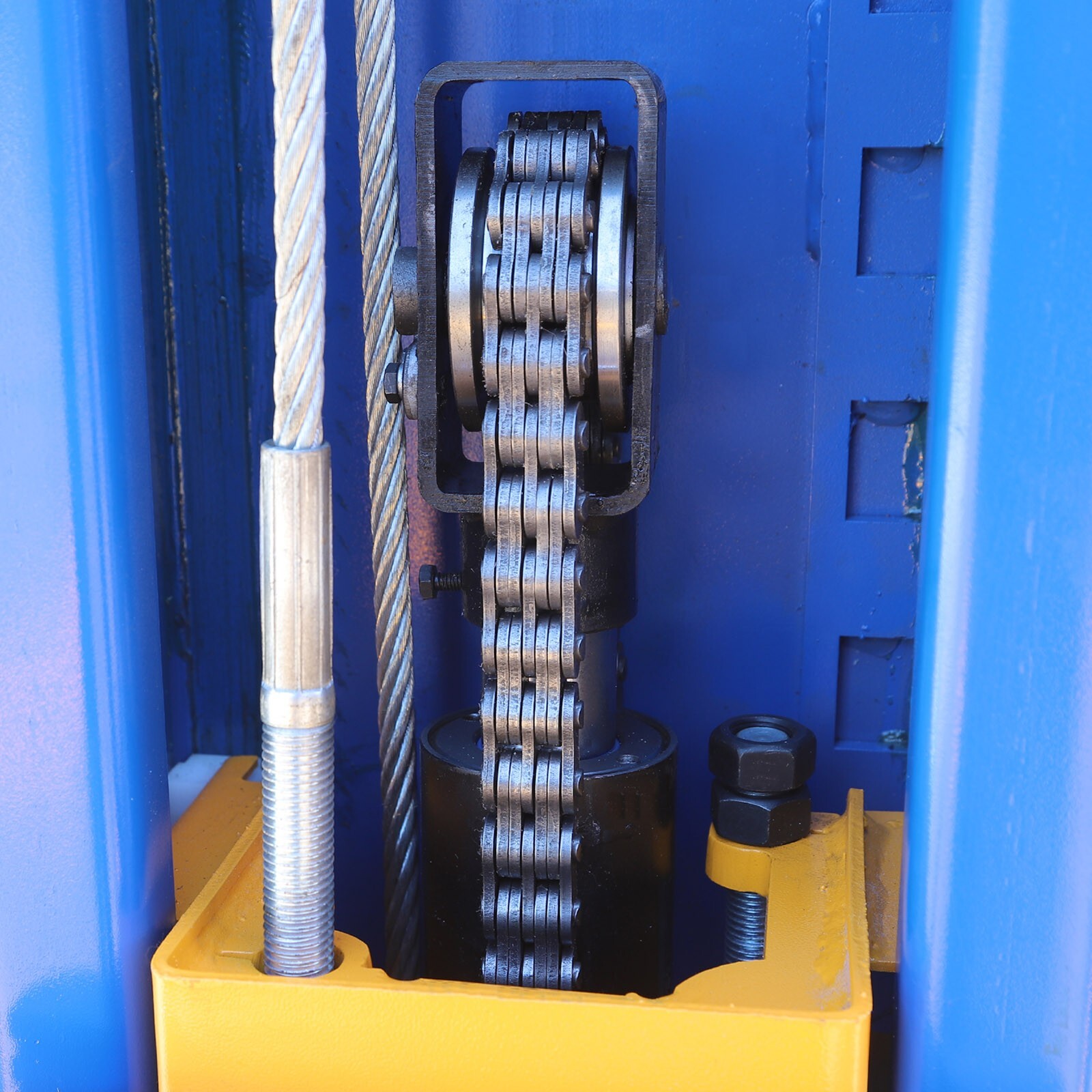 A++ L2900 Two Post Lift 9,000LB Capacity Car Auto Truck Hoist 220V FREE SHIPPING