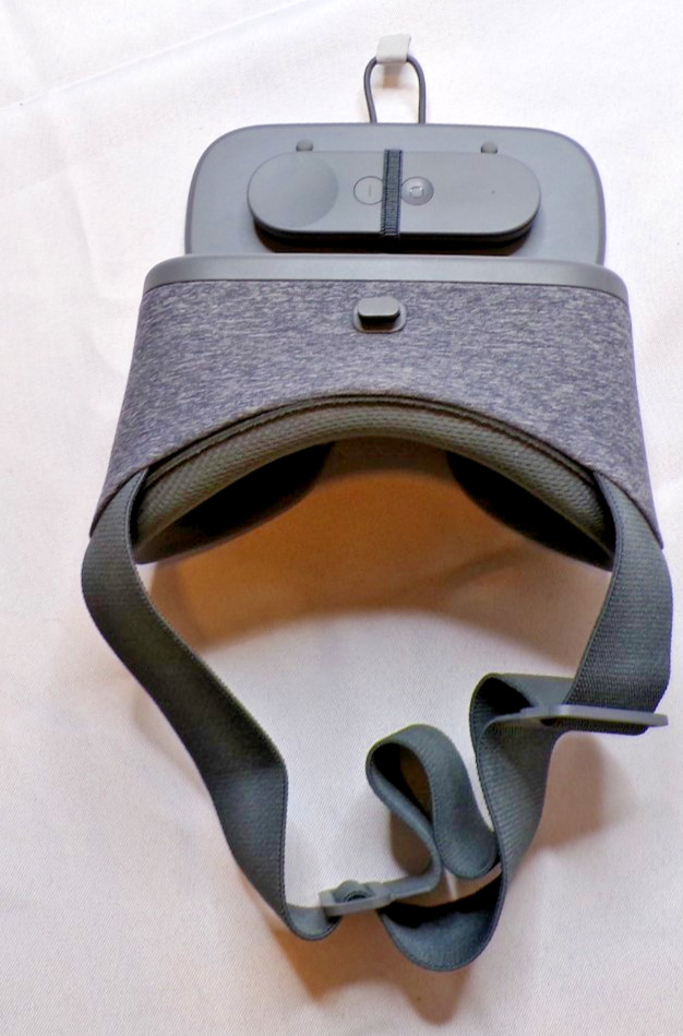 Google Daydream View VR Headset - Slate