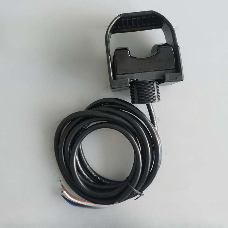 OTBVP6 For Banner Momentary Action Optical Touch Button Switch Sensor 10-30 VDC