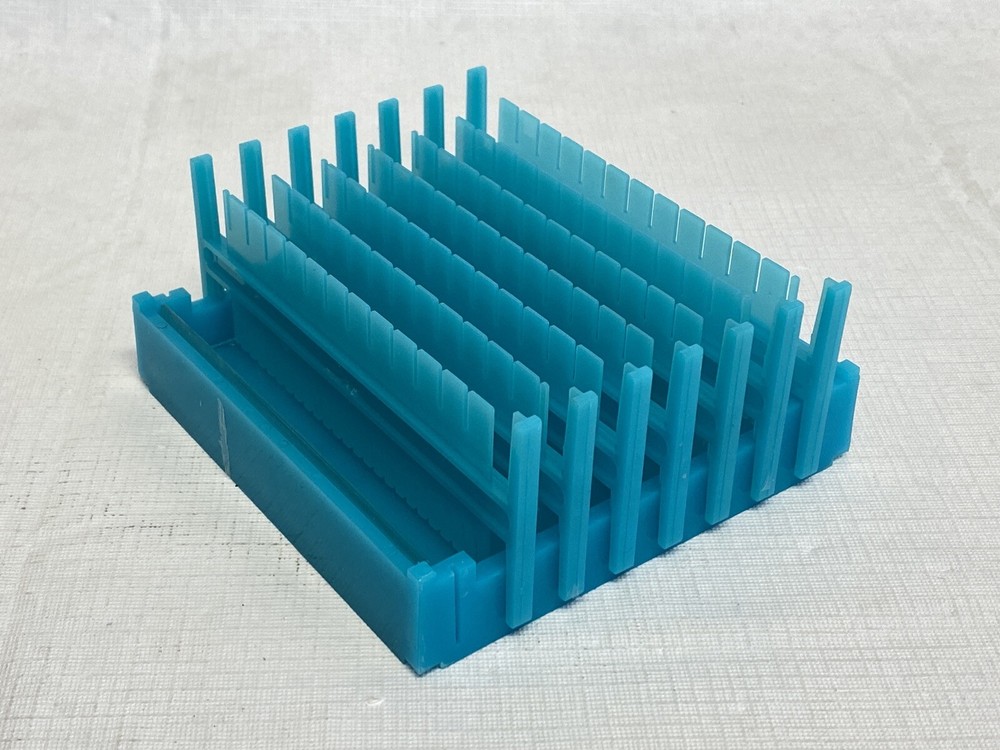 EMBI-TEC MultiCaster Aqua Casting Stand, Long UVT Gel Tray, Combs EP-1018