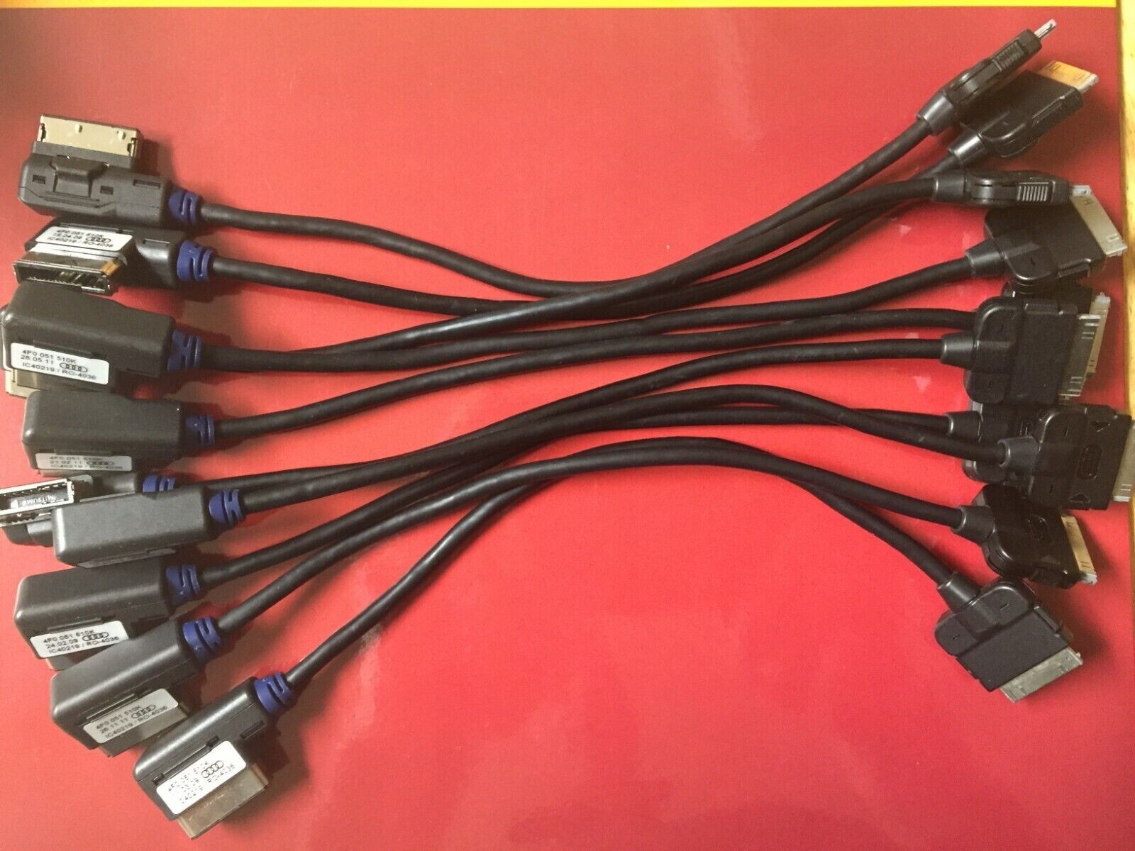 Genuine Audi/VW AMI iPod® /iPhone® Cable MDI 30-PIN Adapter Charger 4F0051510K