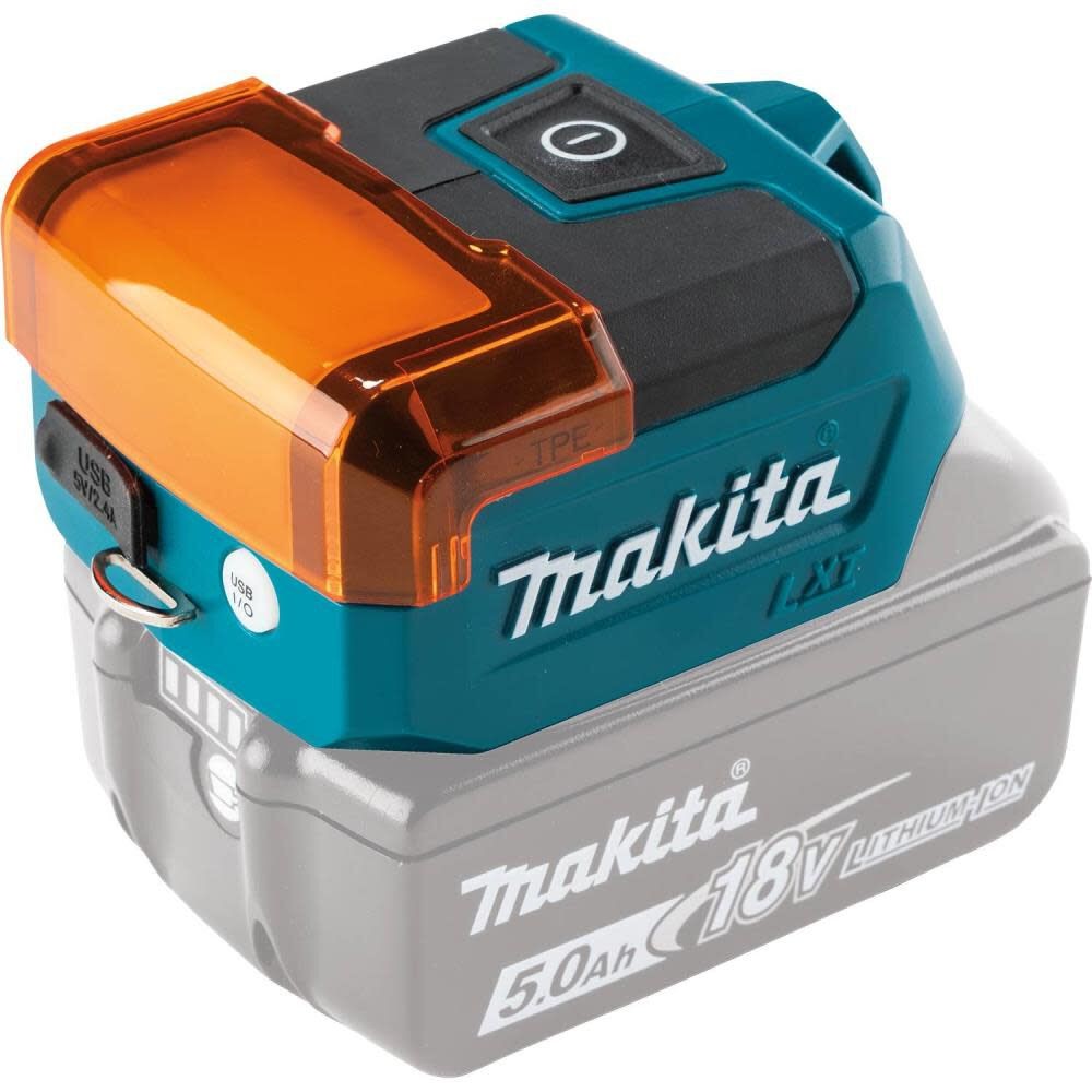 Makita 18V Lxt Compact L.e.d. Flashlight/power Source (Bare Tool)