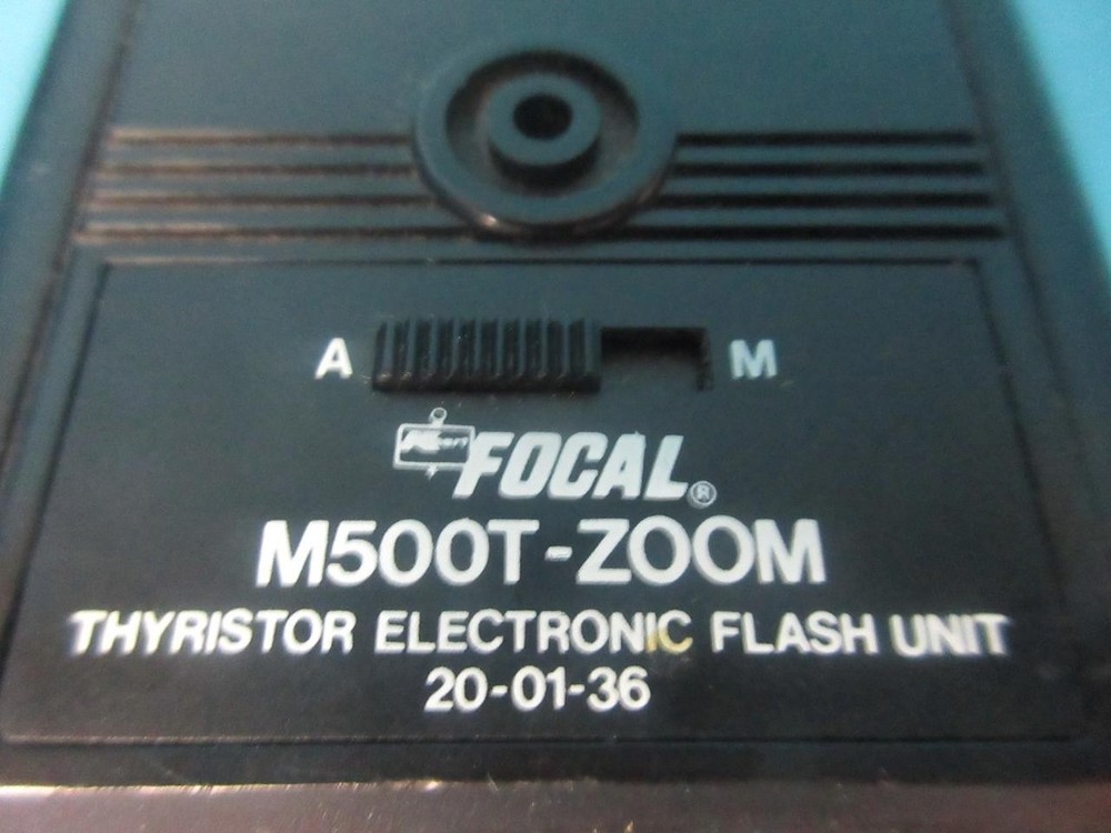 FOCAL M500T-ZOOM TRANSISTOR ELECTRONIC FLASH UNIT W/ DIFFUSER TESTED 20-01-36