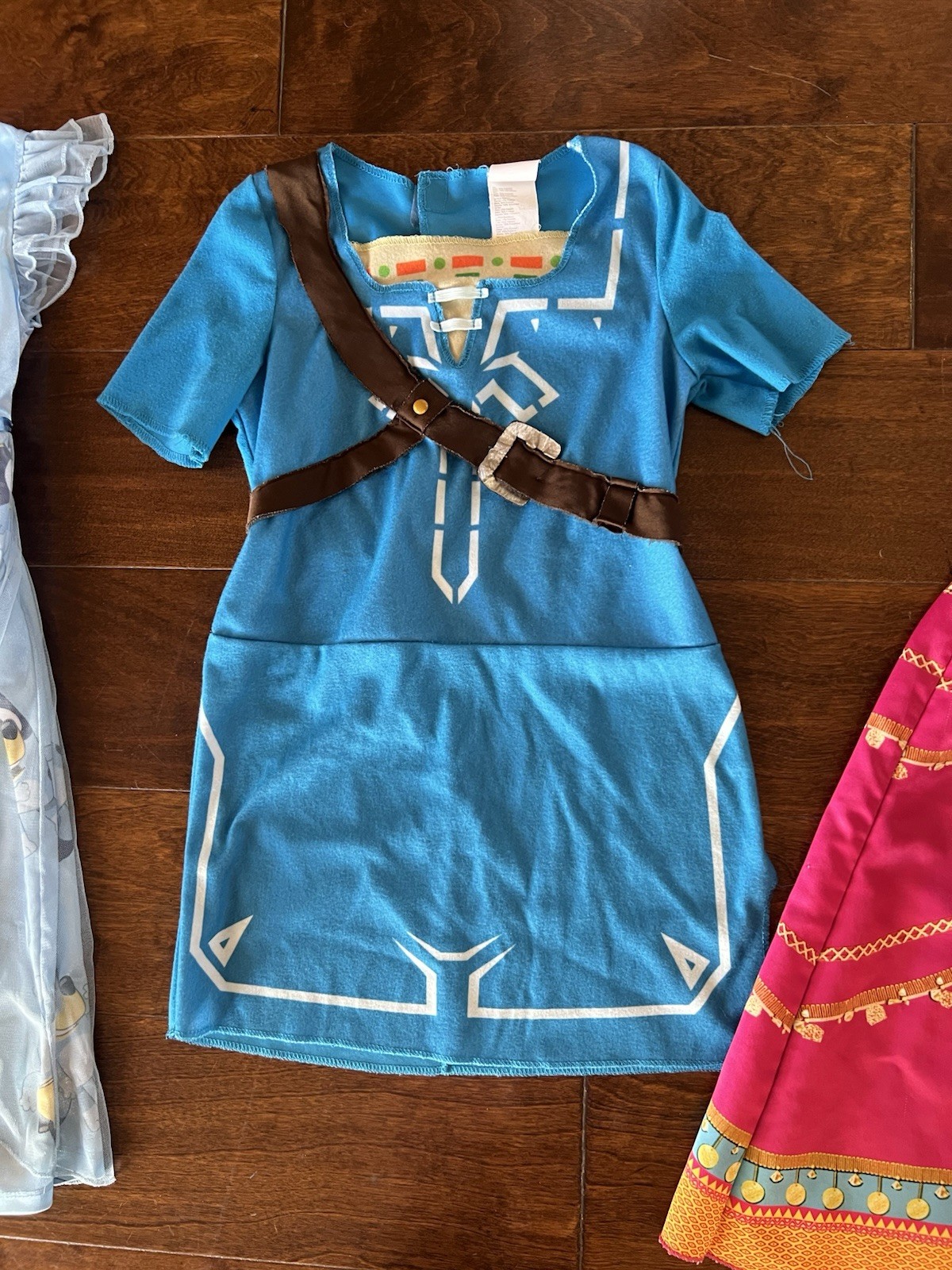 Disney, Bluey Little Girls Costume/Dress Up/play Dresses Lot Of 3 Size 5 To 6X