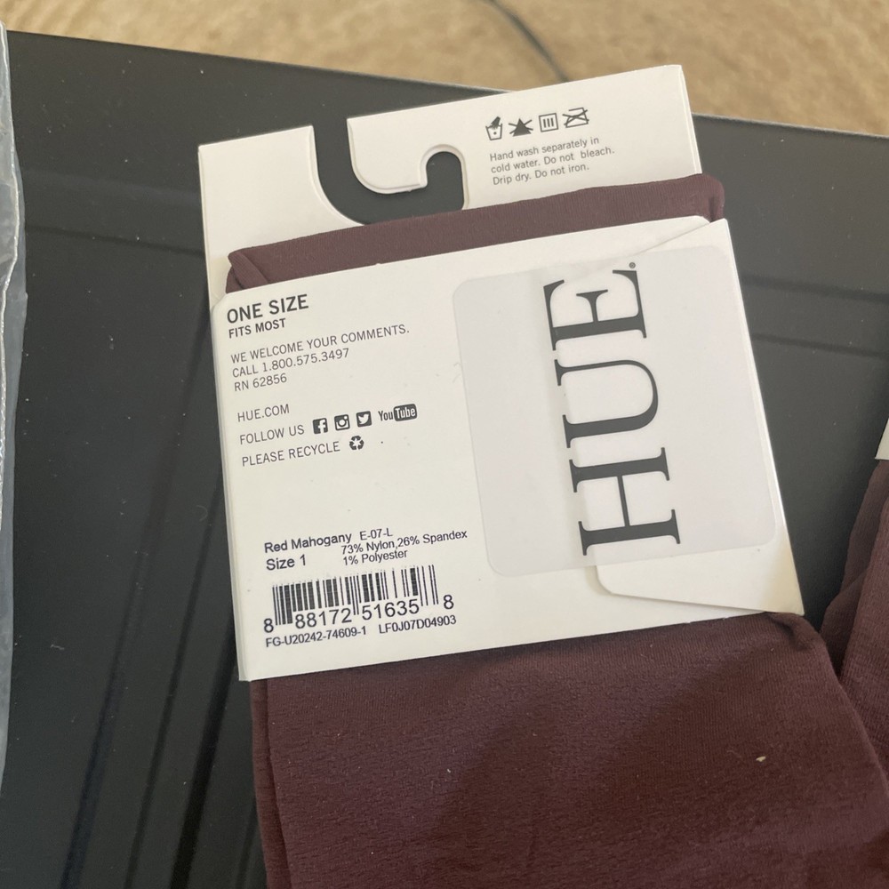 HUE Power Compression Opaque Knee-High Red Mahogany Quantity 3