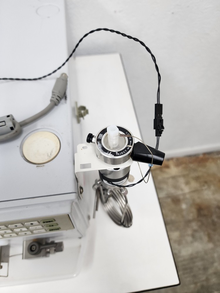 Shimadzu LC-8A Preparative Liquid Chromatography Pump Powers On