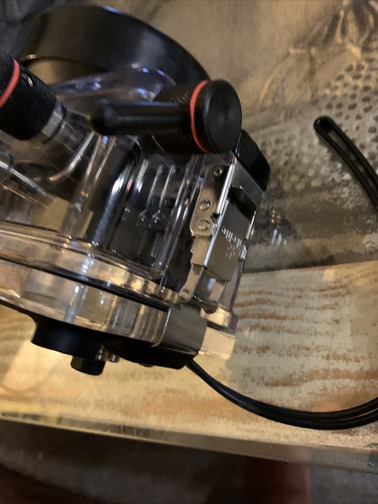 Ikelite Digital Underwater Housing Camera Heavy Clear Plexiglass Dive Case Read