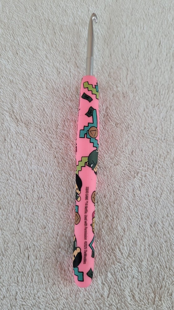 Preowned Squid Game Player Wooble Ergonomic Crochet Hook