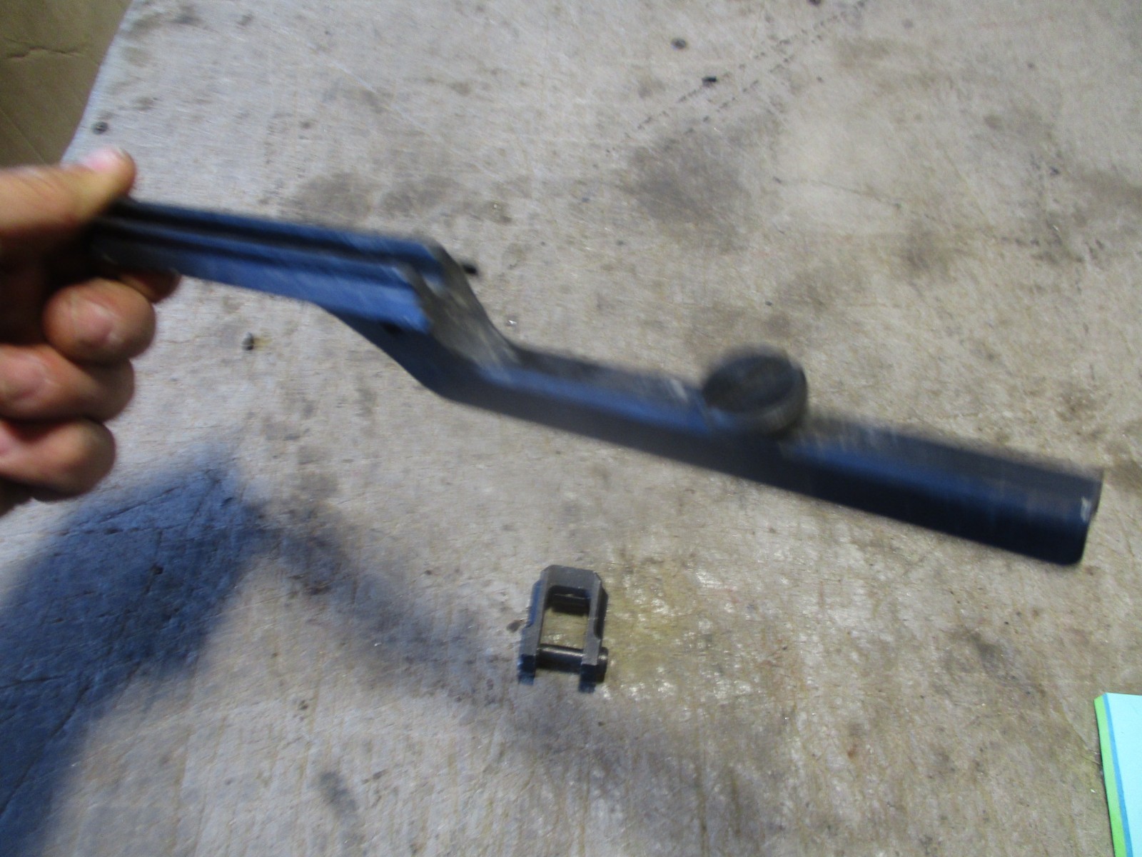 NOS Carry Handle Mount w/Locking Clamp, for Aimpoint Comp Sight, Scuffs/Scrapes