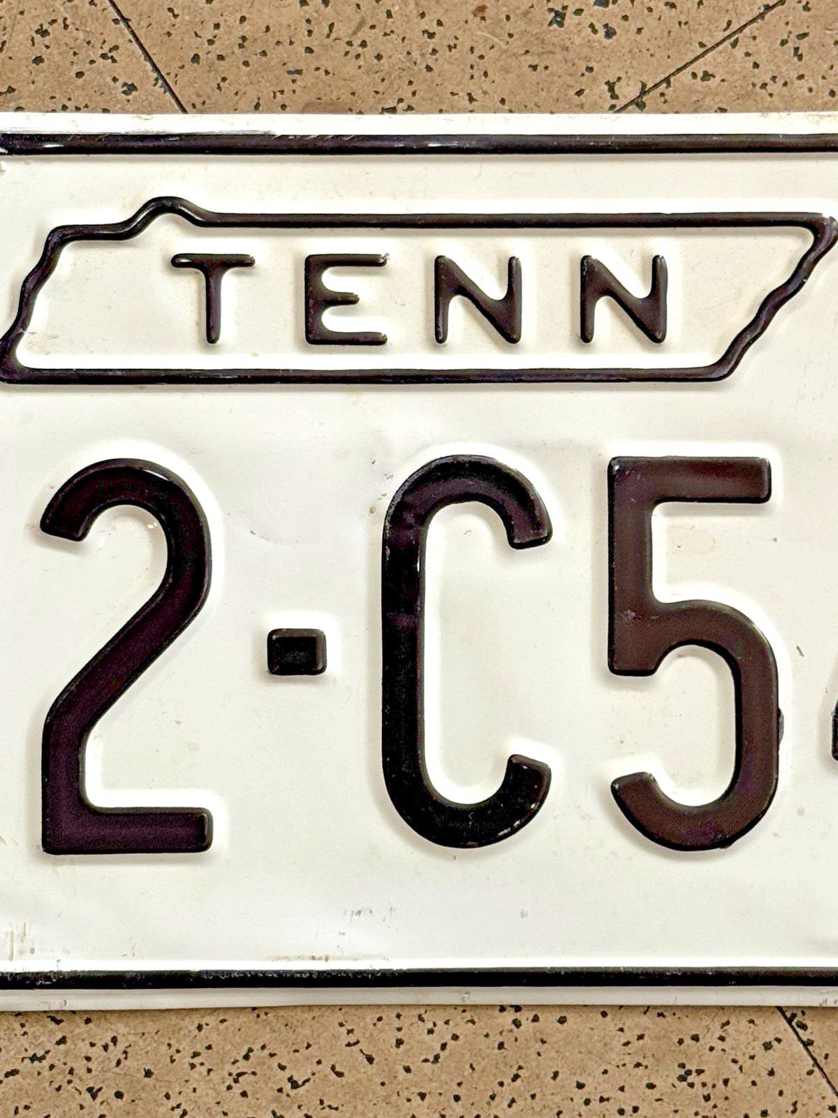 1963/1962 TENNESSEE license plate — GREENE CO — ORIGINAL vintage antique car tag