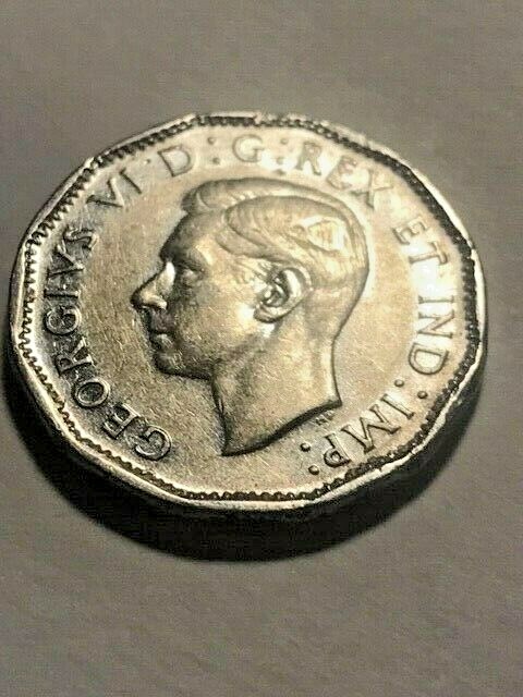 1945 Canada 5 Cents Unc #736
