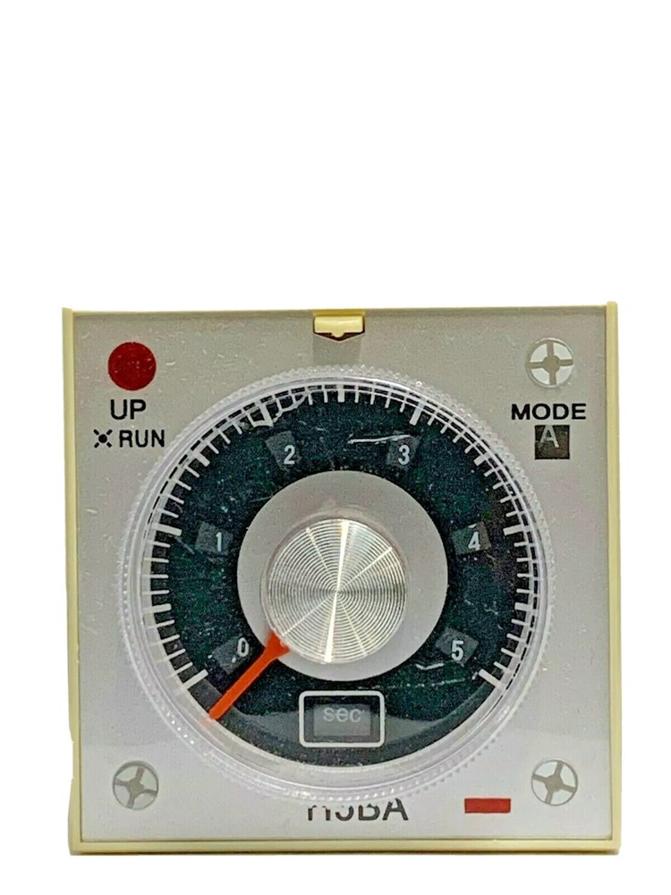 Relay H3BA-11 Multifunction Timer Solid State 24VDC 250VAC 5A New with Socket