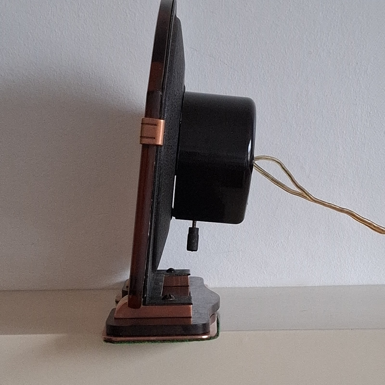 Vintagec Art Deco Peach Glass Smiths Sectric Electric Clock.