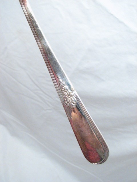 HOLMES & EDWARDS YOUTH SILVER PLATE FLATWARE 48 PC SET SILVERWARE