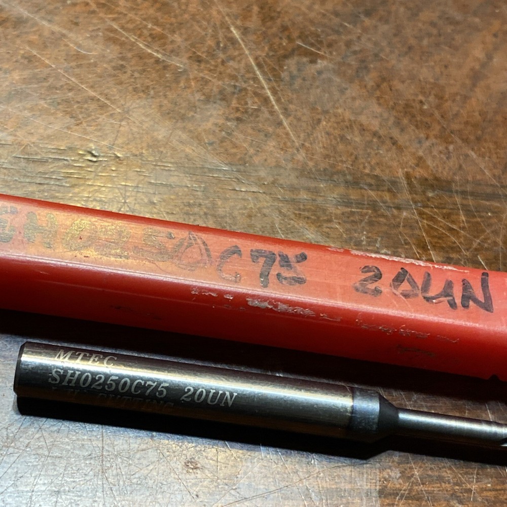 MTEC Carbide Thread Mill SHO250 C75 20UN L.H. Solid Carbide (D7)