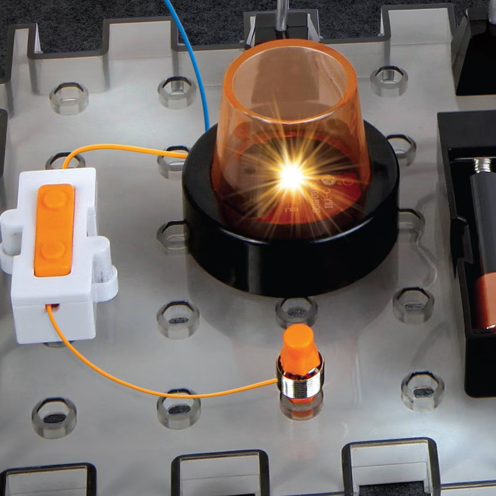 Discovery #Mindblown Action Circuitry Electronic Experiment STEM Science Kit