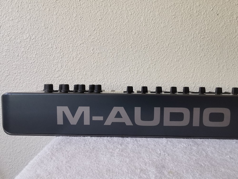 M-Audio Oxygen 49 MIDI Keyboard Controller 3rd Gen Tested Working