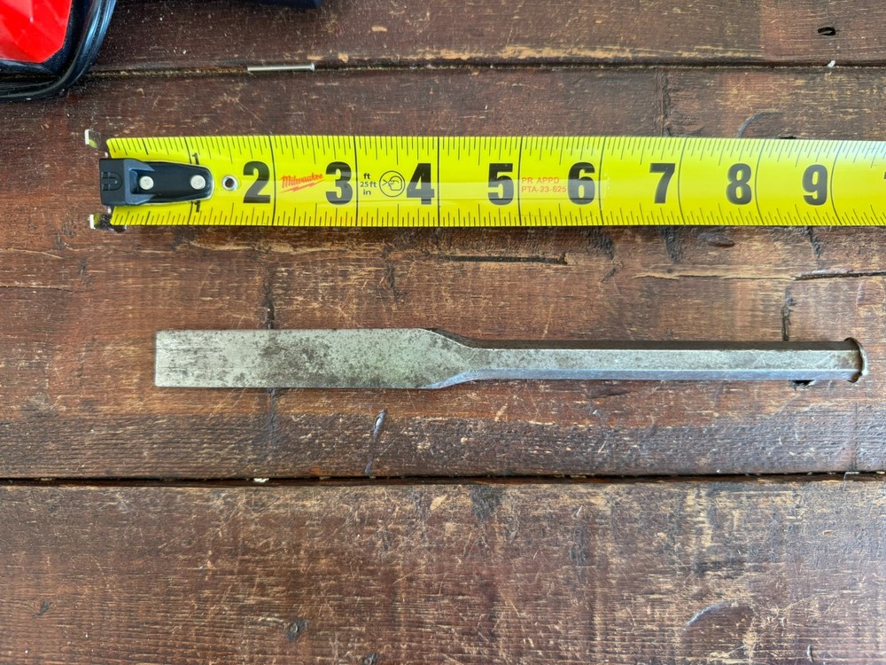 Vintage ENDERES E7 9" Long 3/4" Wide Angled Hand Chisel USA