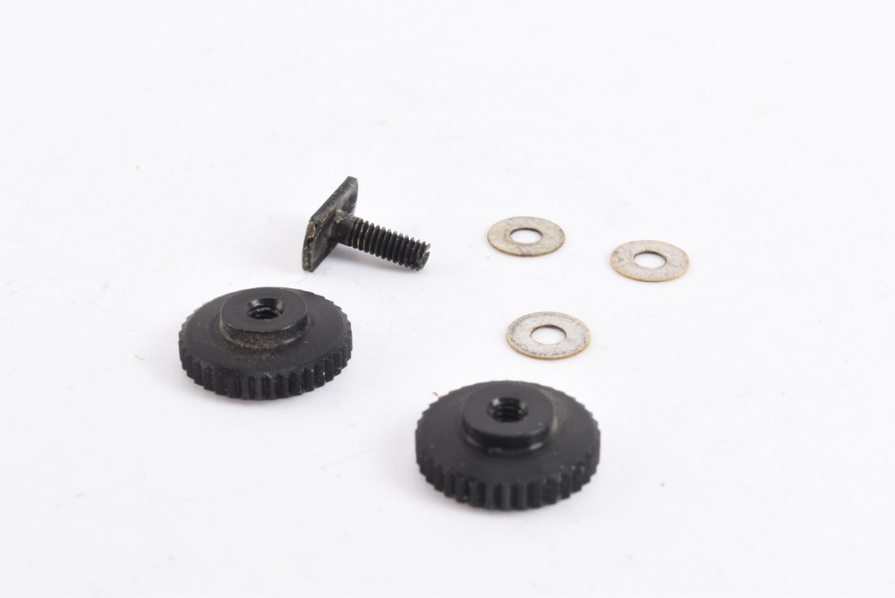 Graflex Super Graphic 4x5 Locking Knobs With 3 Washers and 1 Locking Stud V29